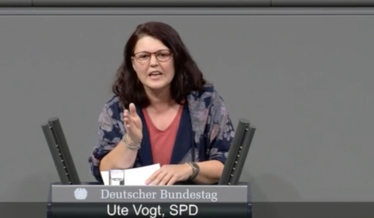 Ute Vogt bei der Geschäftsordnungsdebatte am 10.11.2016